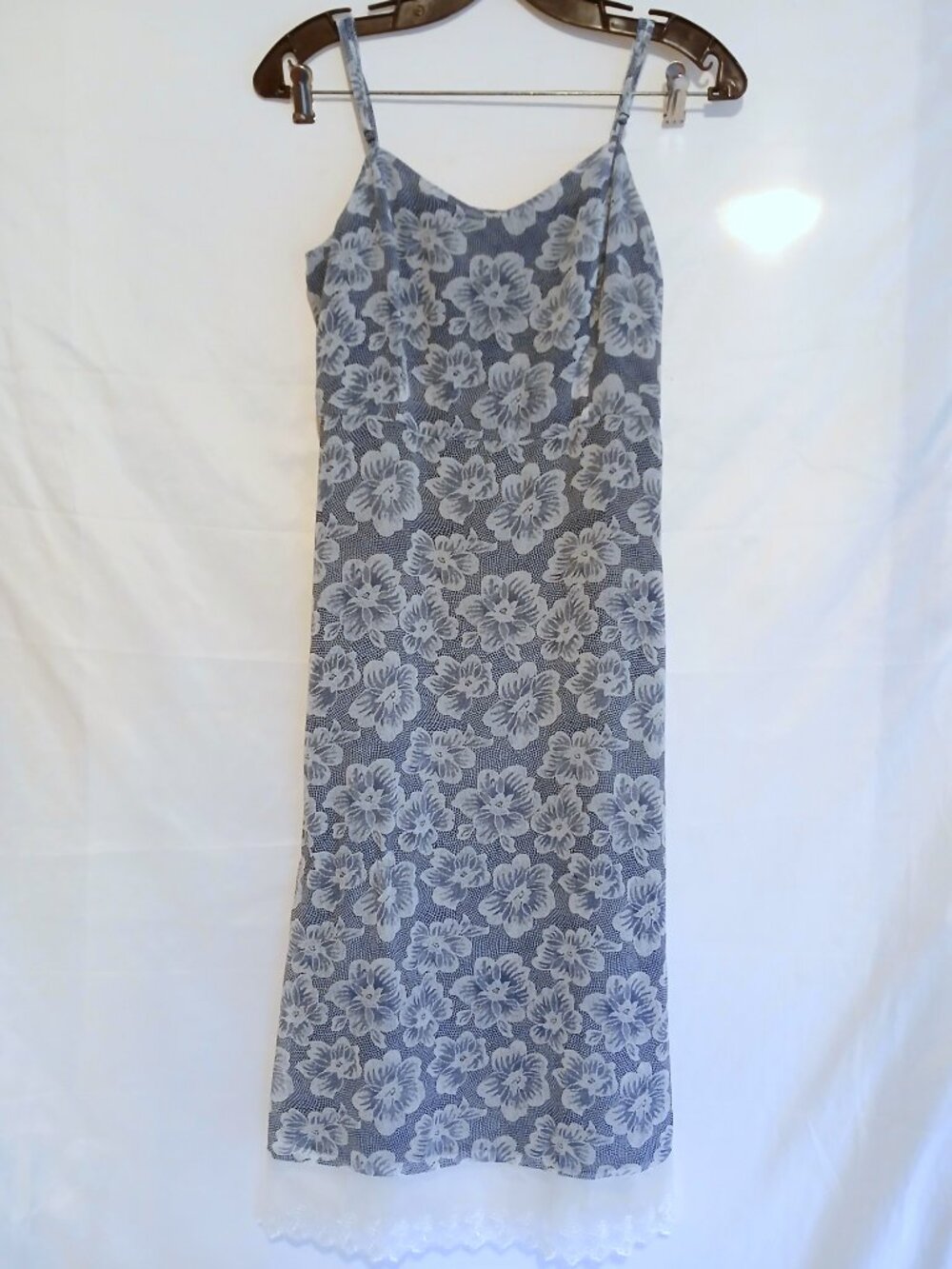 Fashion Week Blue White Floral Lace Print Slip Dress M Boho Cottagecore Feminine - Picture 2 of 9